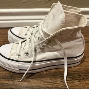 Converse Chuck Taylor All Star Lift Womens Sz 5.5 White Platform Shoes (560846F)